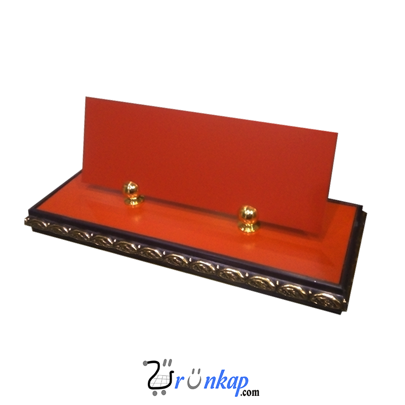 ucuz metal kırmızı masa isimliği