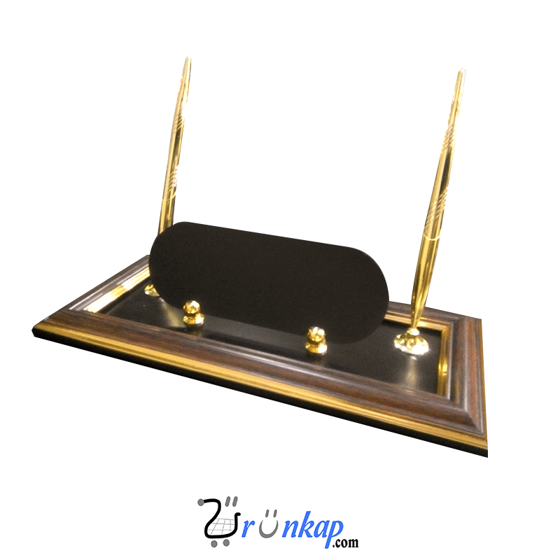 &ccedil;er&ccedil;eveli masa isimliği