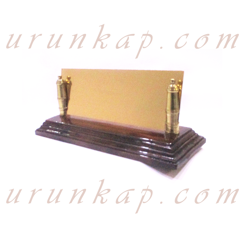 fener fig&uuml;rl&uuml; masa isimliği