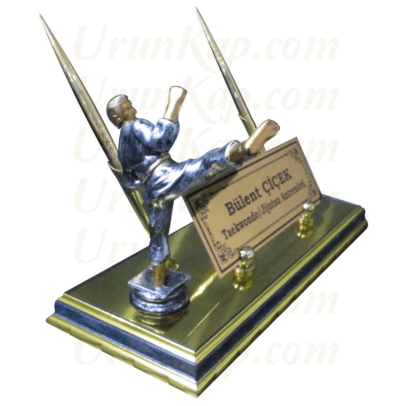 taekwondo fig&uuml;rl&uuml; masa isimliği