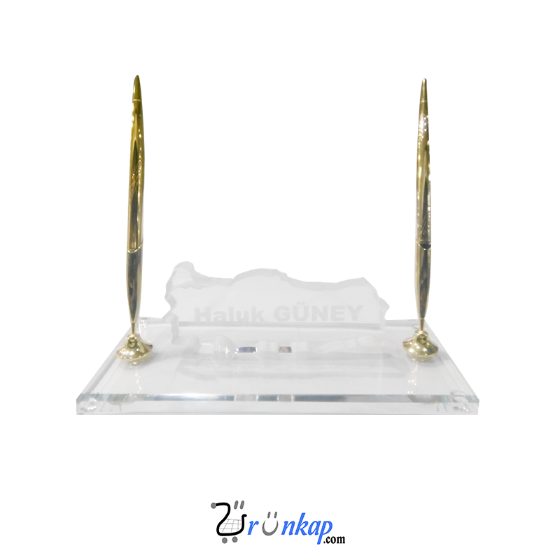 T&uuml;rkiye haritalı kristal masa isimliği